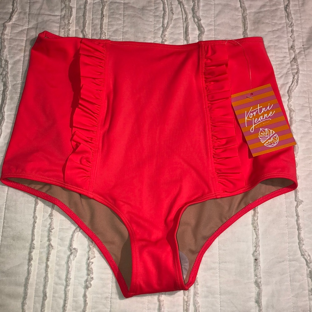 Kortni Jeane High waisted bikini bottom